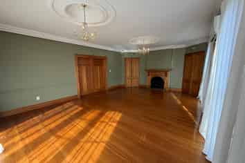 Small Space. Exceptional Setting.