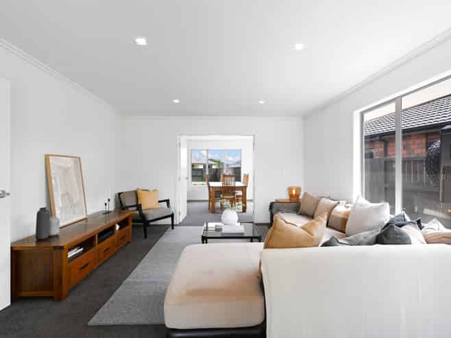 12 Darjon Drive, Huntington