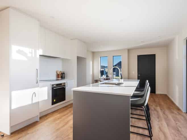 19 Burdon Loop, Lake Hawea