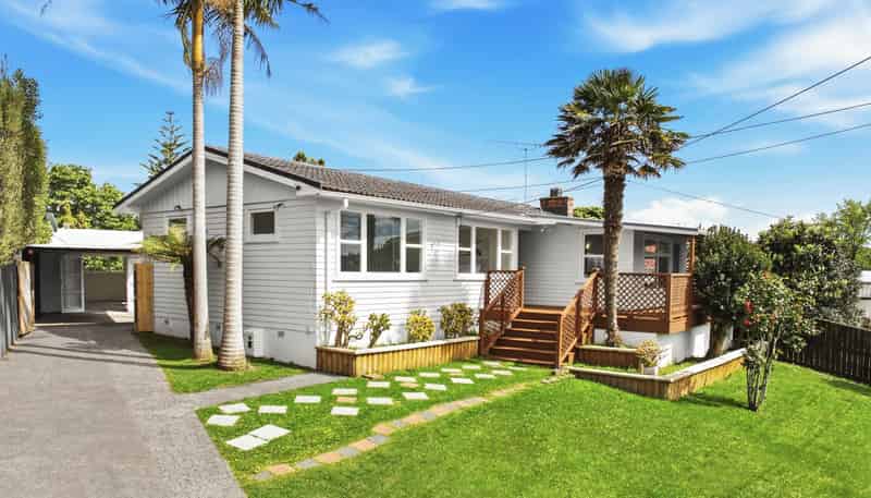 33 Chippendale Crescent, Birkdale