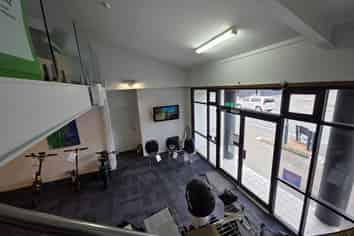 Ground floor retail unit in Petone
