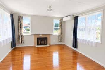 9 Currie Street, Te Karaka