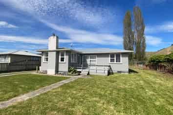 9 Currie Street, Te Karaka