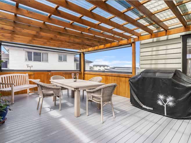 157 Tiriwa Drive, Massey