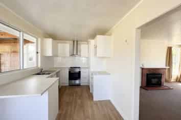 280 Riverhead Road, Riverhead