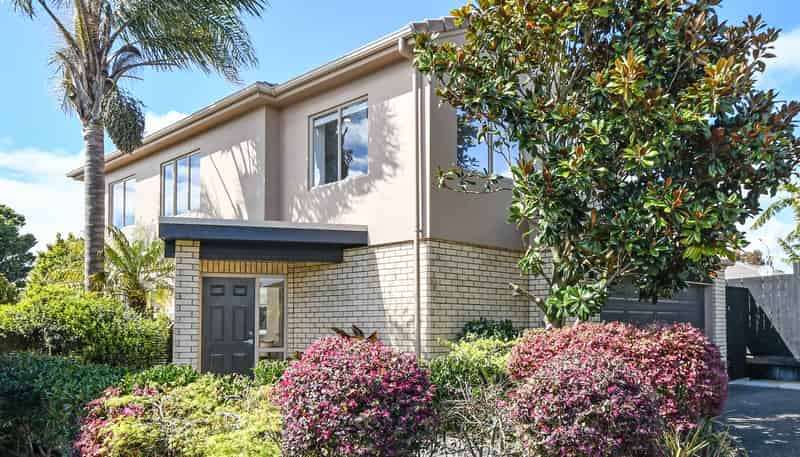 15B Tide Close, Panmure