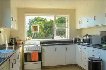 6 Peranga Terrace, Hataitai