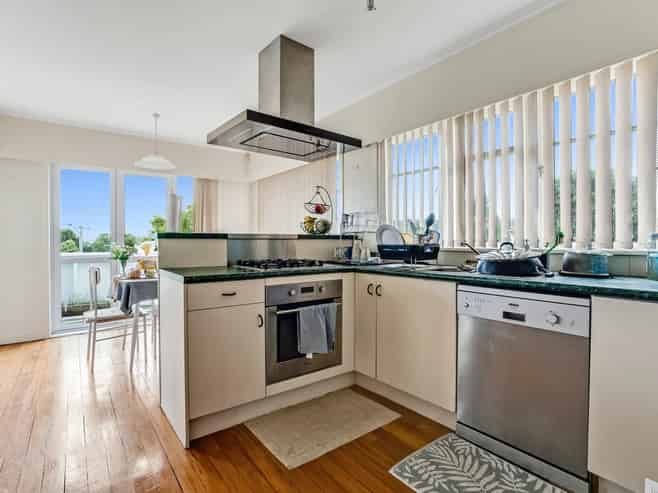 43 Orams Road, Hillpark