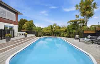 2/3 Bronwyn Place, Torbay