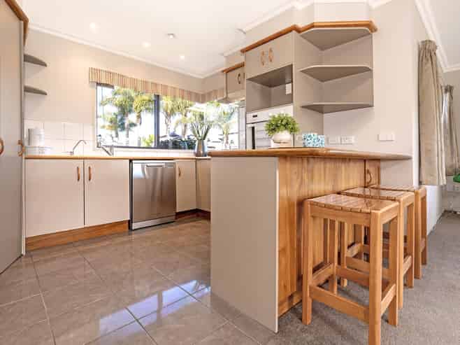 5 Joshua Lane, Lytton West