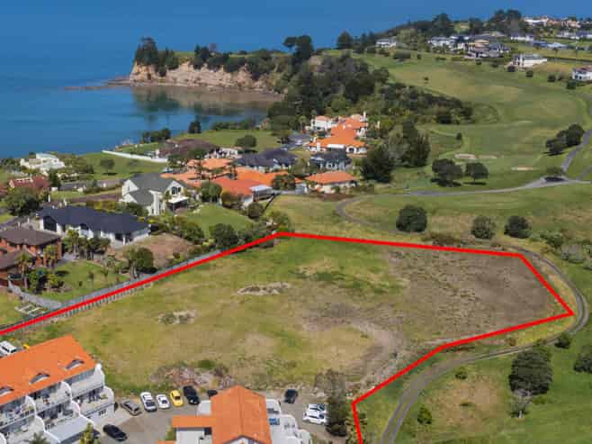 340 Gulf Harbour Drive, Gulf Harbour