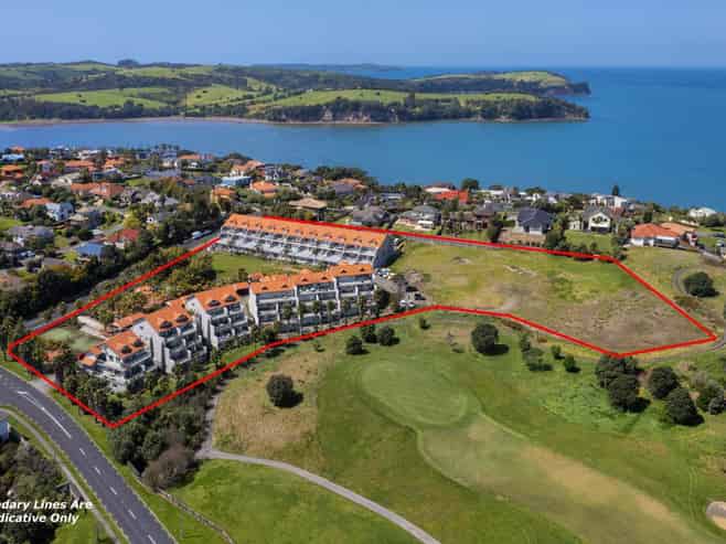 340 Gulf Harbour Drive, Gulf Harbour