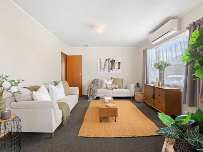 52 Glengarry Road, Glen Eden