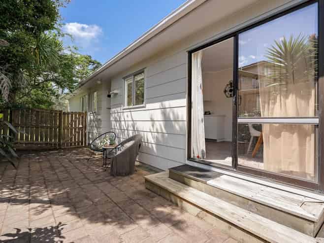 52 Glengarry Road, Glen Eden