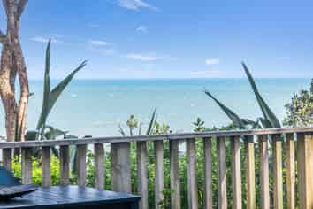47/30 Beach Road Waiiti, Urenui