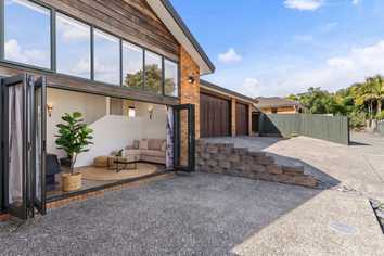 4 Cliff View Drive, Green Bay
