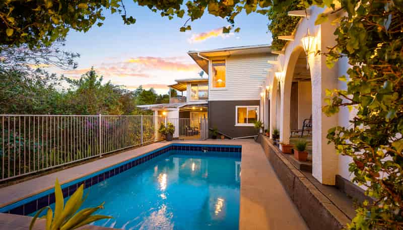 108 Takahe Road, Titirangi