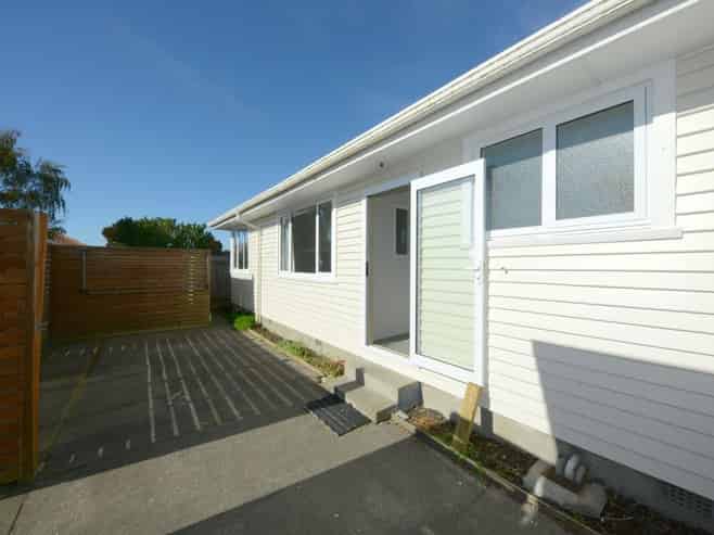 66a Racecourse Road, Sockburn