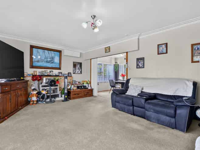 76 Sandwich Road, Saint Andrews