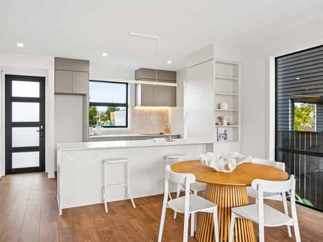6/11A O'neills Road, Swanson