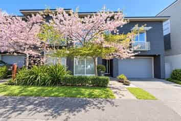 141 Barbarich Drive, Stonefields