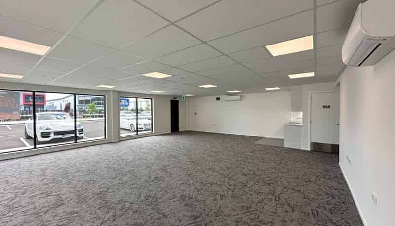  Unit E&F, 8 Chonny Crescent, Manurewa