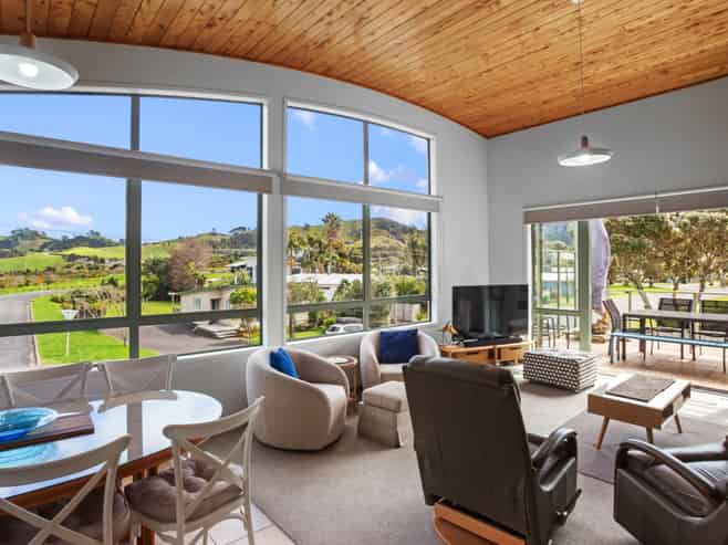 5a Hillview Road, Waihi Beach