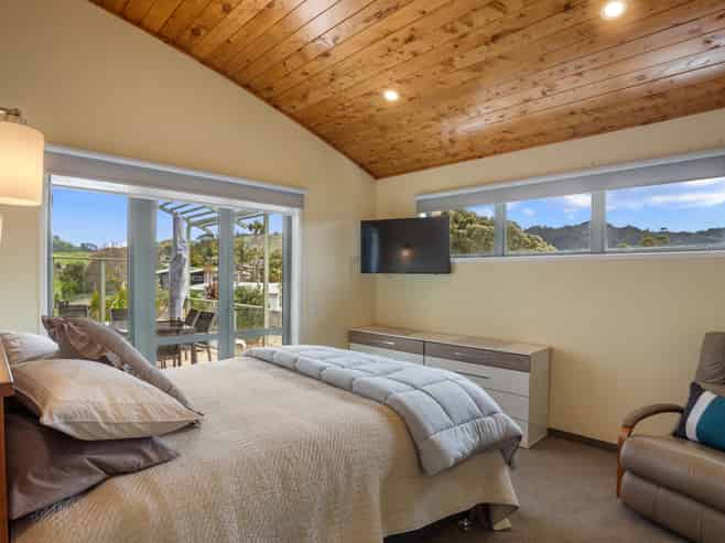 5a Hillview Road, Waihi Beach