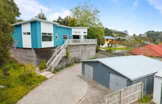 19 Stillwater Crescent, Stillwater