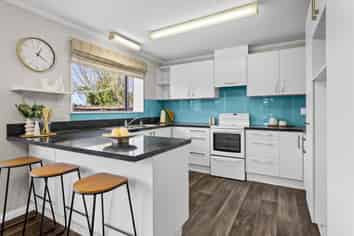 33 Pages Road, Allenton