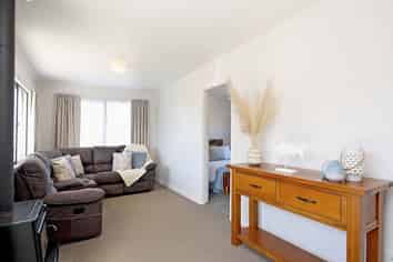 5 LInklater Avenue, Foxton Beach