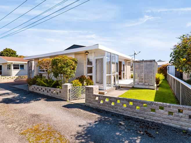 13B Huatoki Street, Vogeltown
