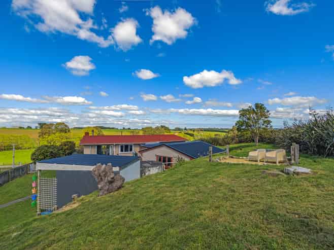 211 Stanway Road, Halcombe