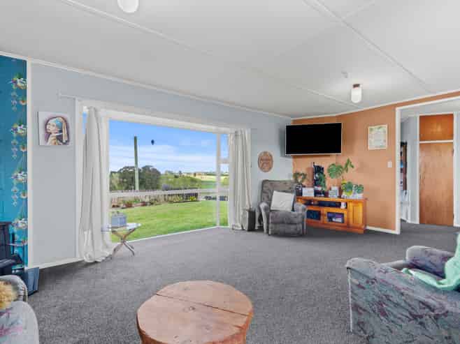 211 Stanway Road, Halcombe