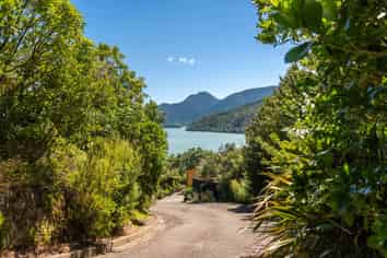 710 Queen Charlotte Drive, Havelock