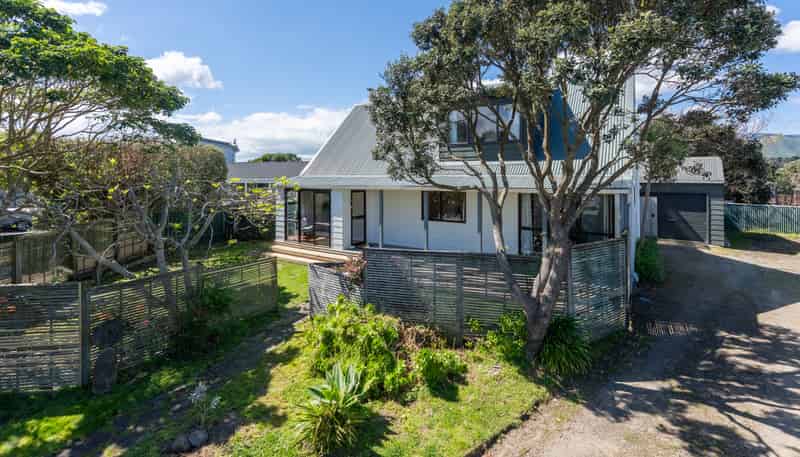25 Tobys Way, Waikanae Beach