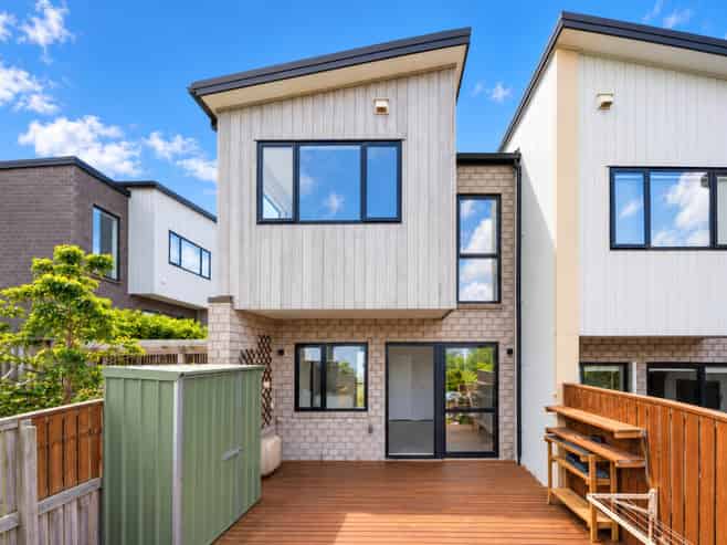134E Tiriwa Drive, Massey