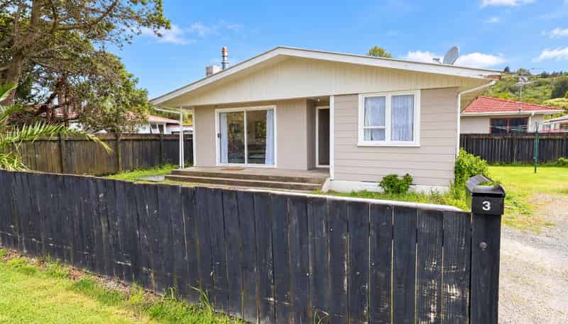 3 Ralph Street, Tamarau
