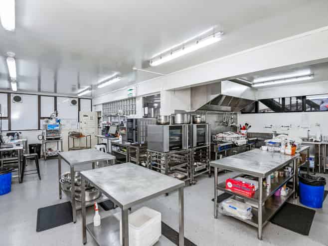Split Risk Freehold Investment 