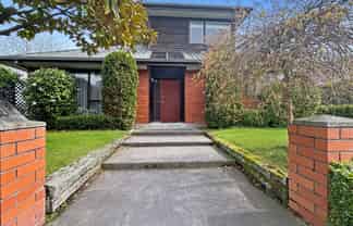 1 Claverley Gdns, Avonhead