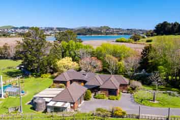 119 Paekakariki Hill Road, Pauatahanui