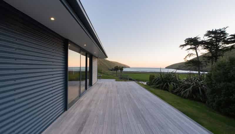 904 Te Oka Bay Road, Little River