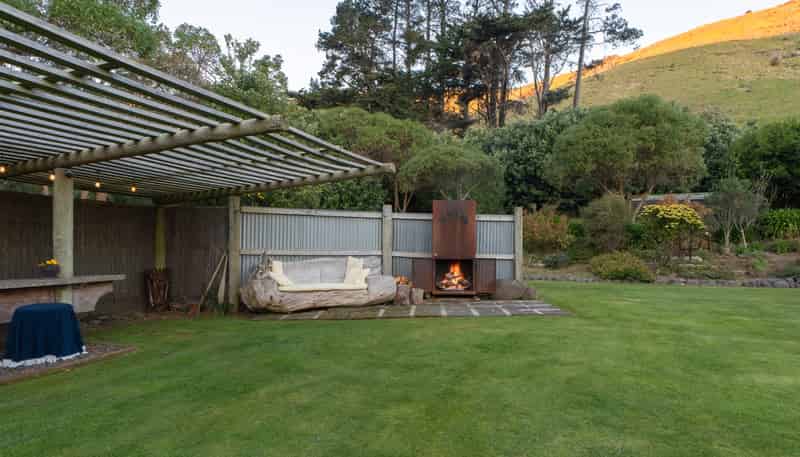 904 Te Oka Bay Road, Little River