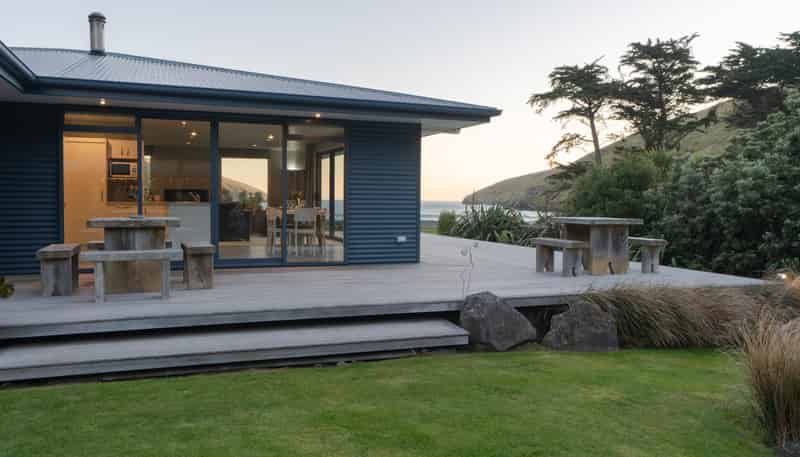 904 Te Oka Bay Road, Little River
