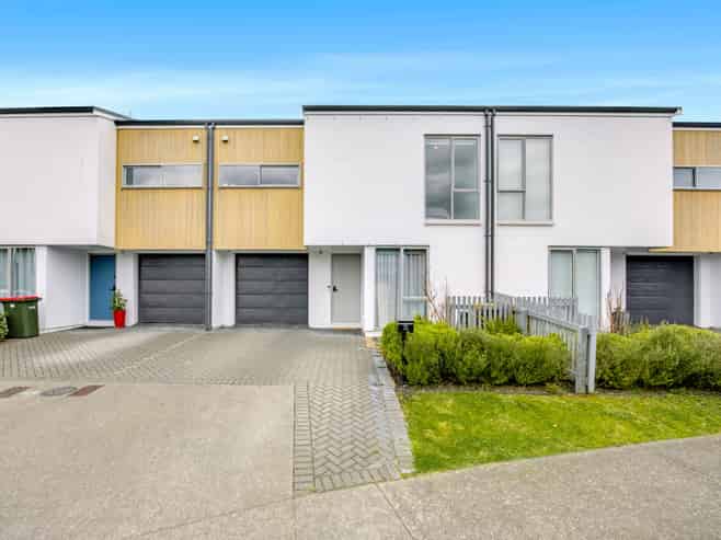 35 Roundel Crescent, Whenuapai