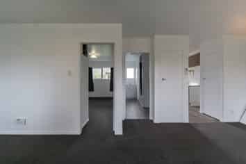 2/16 Thames Street, Claudelands