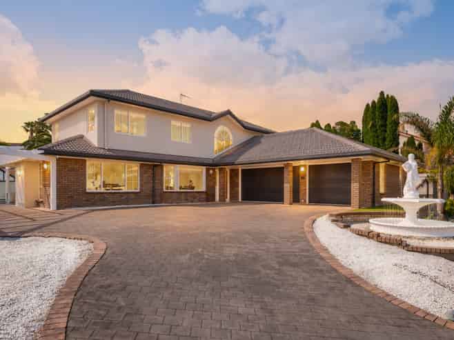 62 Harrowfield Drive, Harrowfield