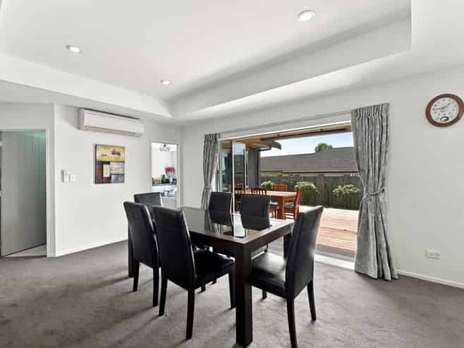 32 Stafford Rise, Lynmore