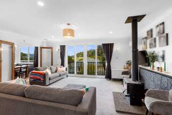 194 Hill Road, Belmont