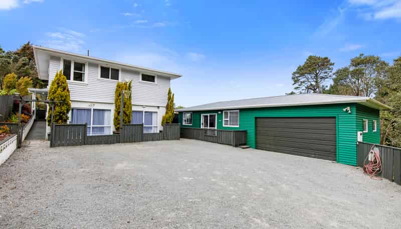 194 Hill Road, Belmont